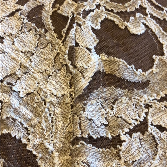 Lace top - Picture 2 of 4